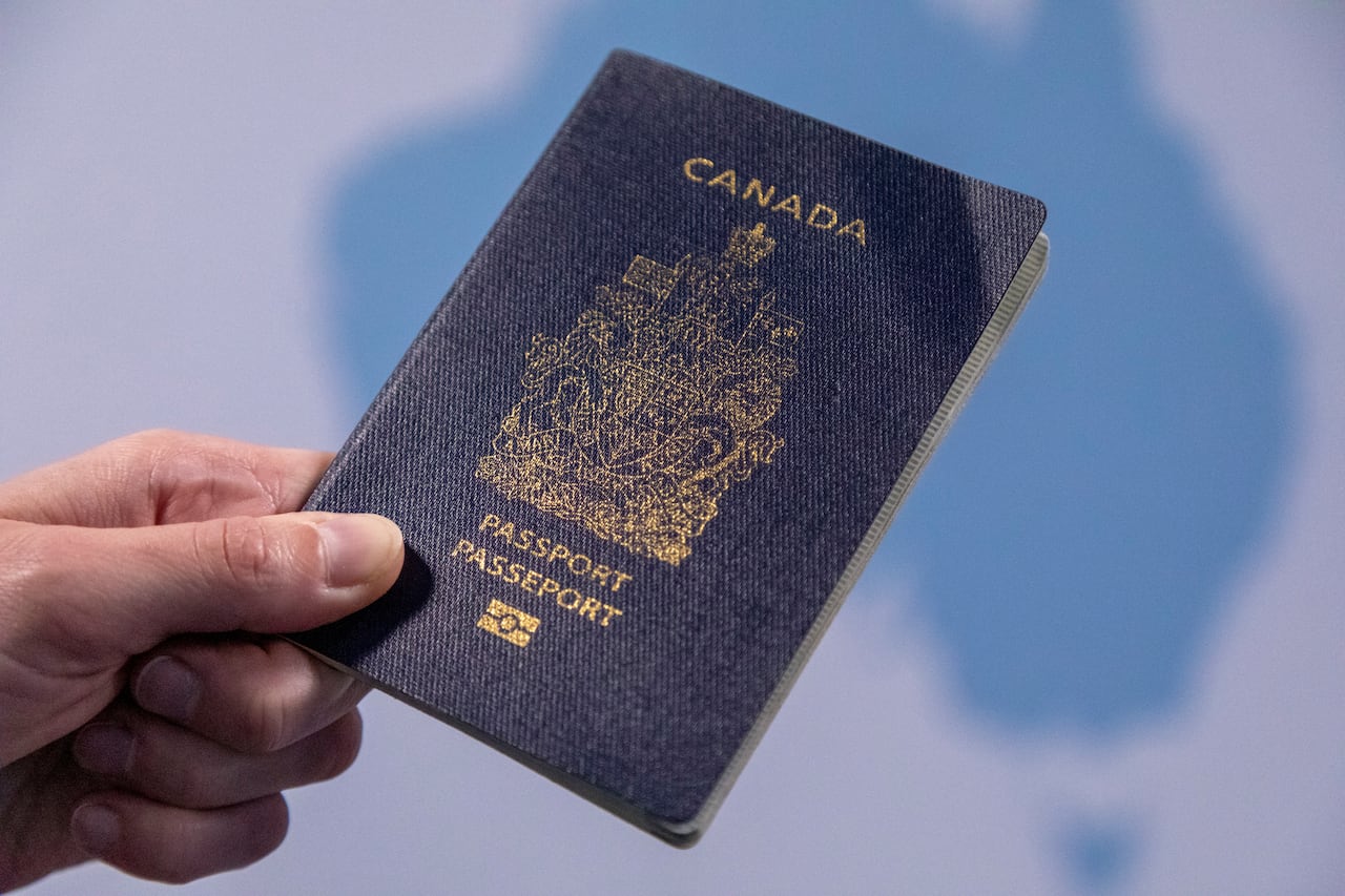 applying for a canadian passport