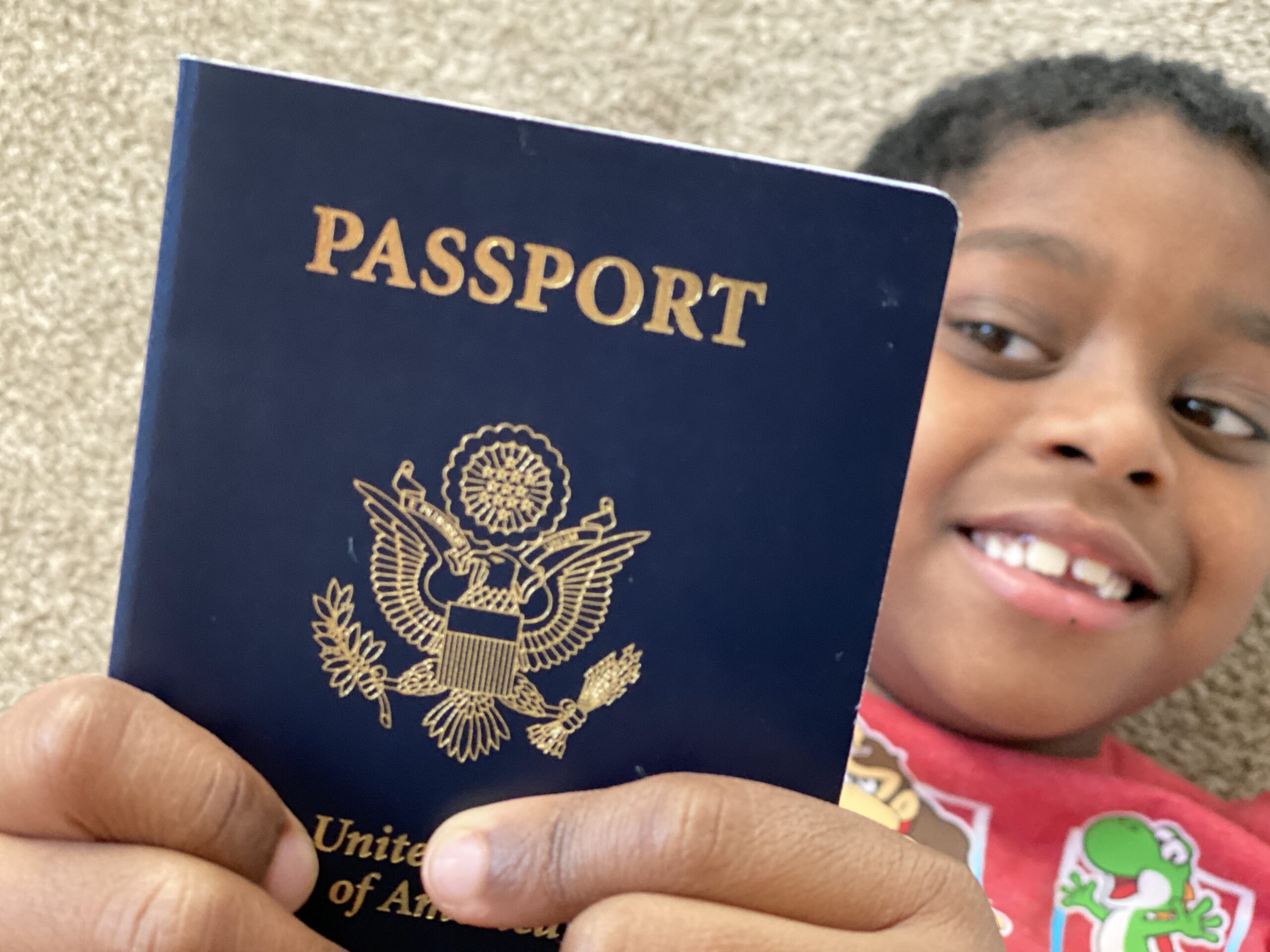 can a child travel with an expired passport