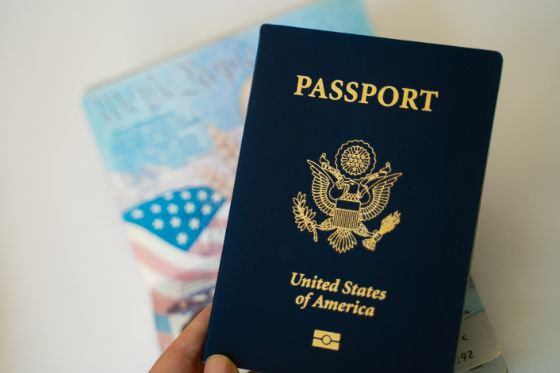 can a non u.s. citizen get a u.s. passport