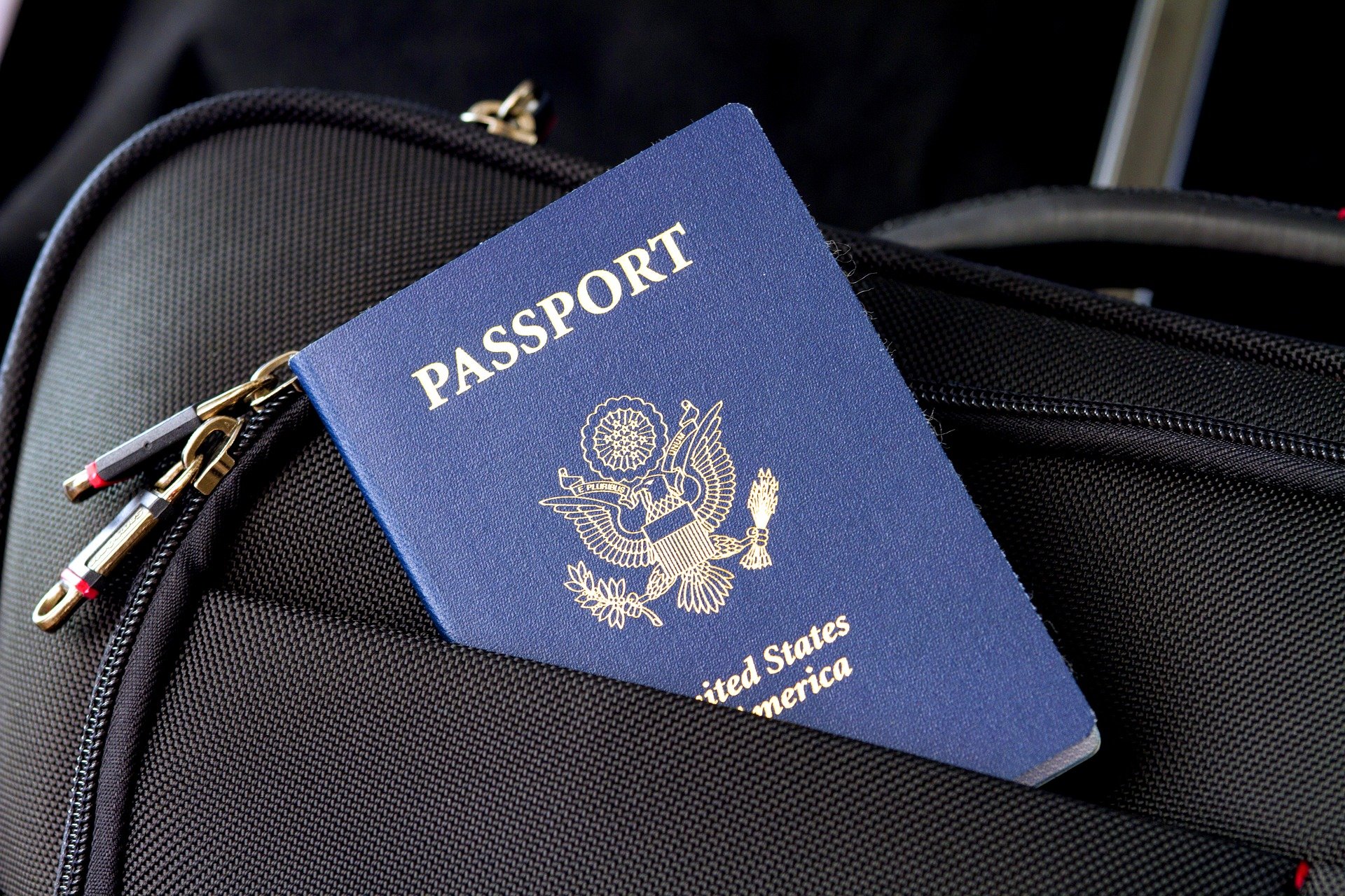 can i use an expired passport for identification