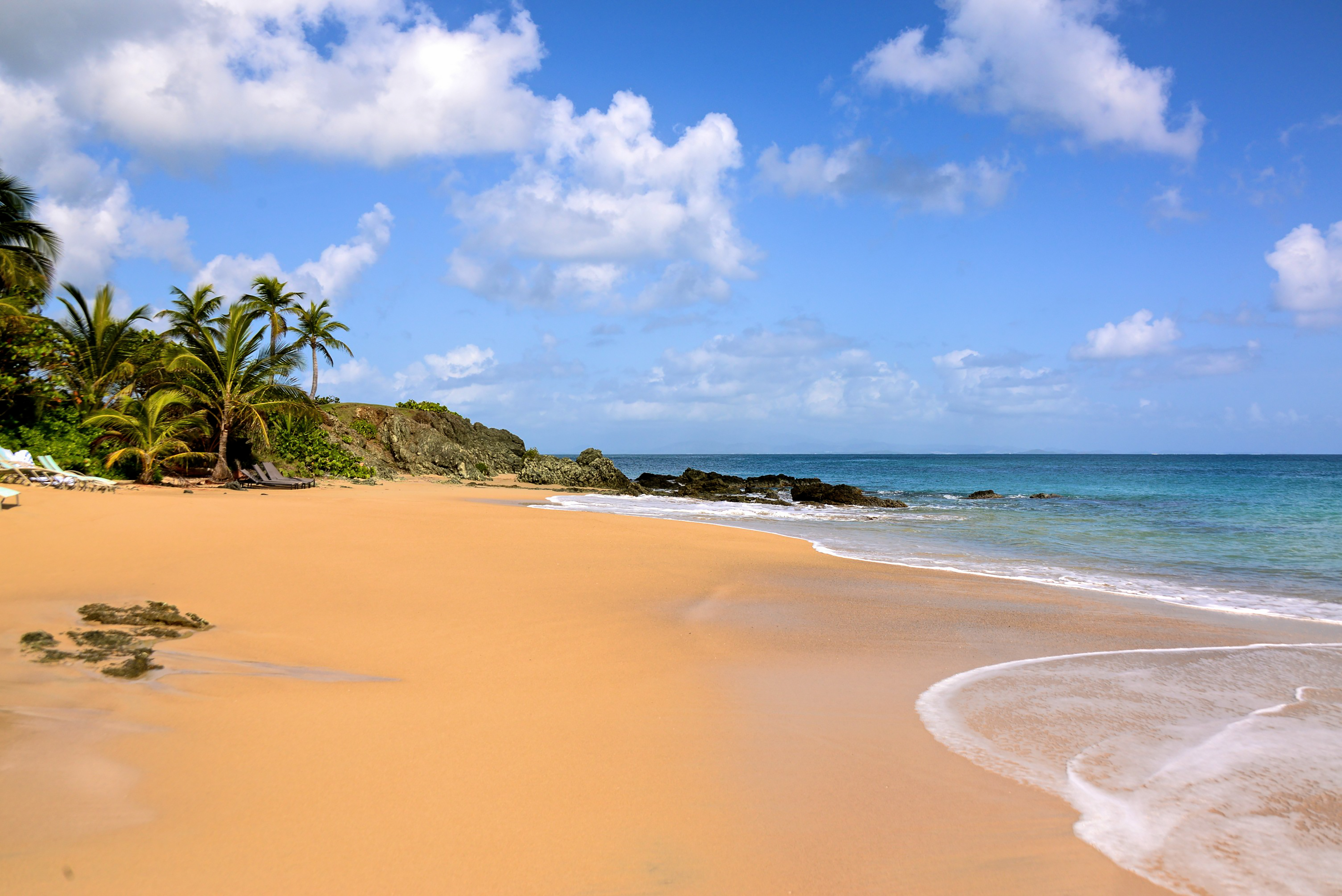 can you fly to puerto rico without a passport