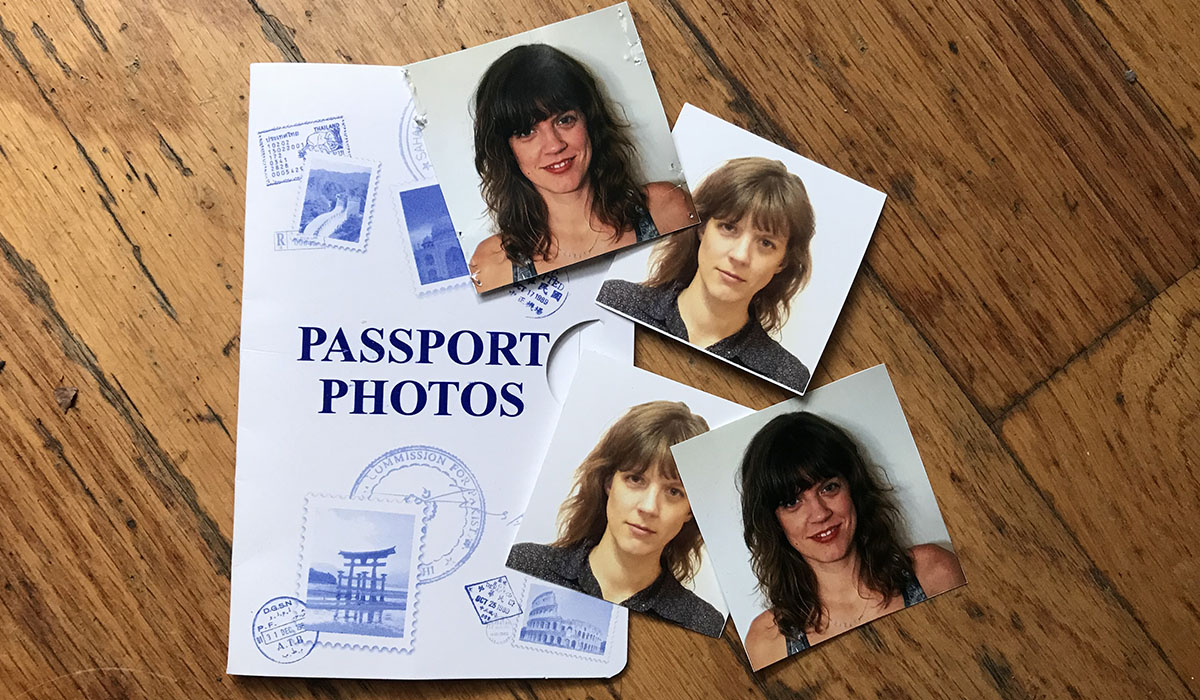 can you have bangs in a passport photo