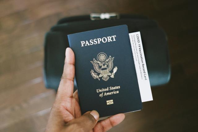 can you use an expired passport for identification