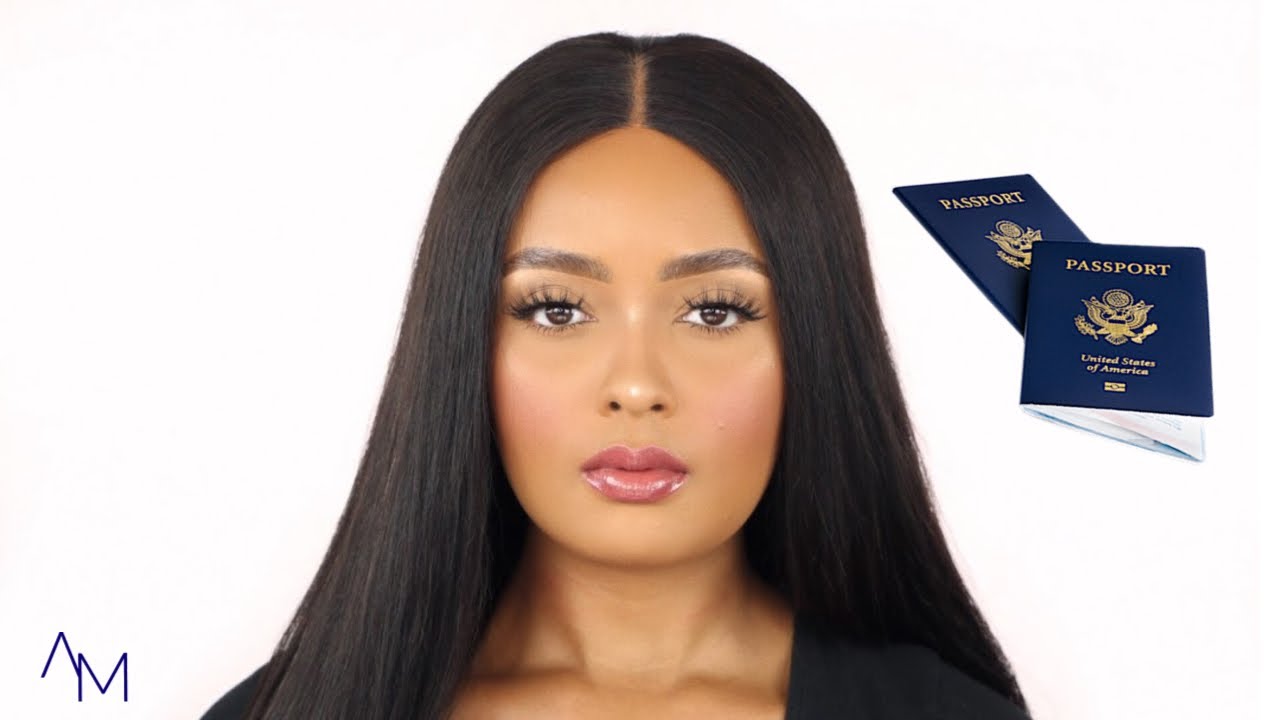 can you wear makeup in passport photo