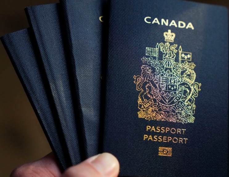 canadian passport cost