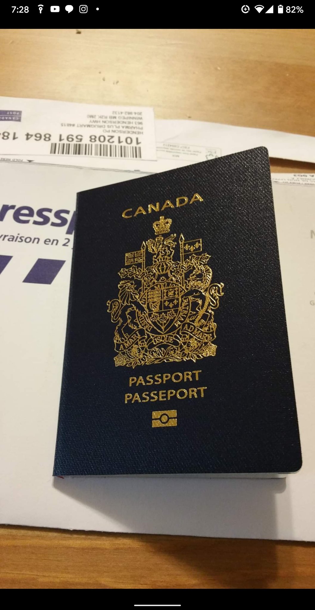 canadian passport photos near me