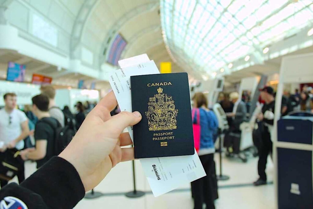 canadian passport tracker