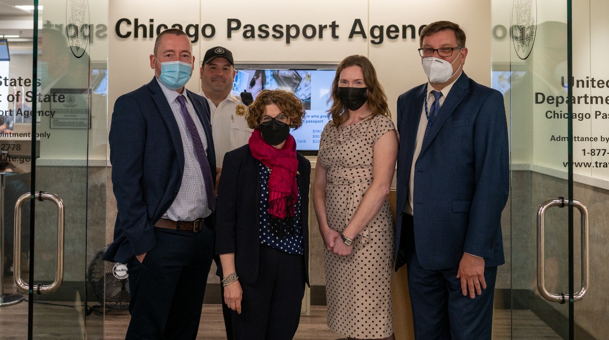 chicago us passport agency