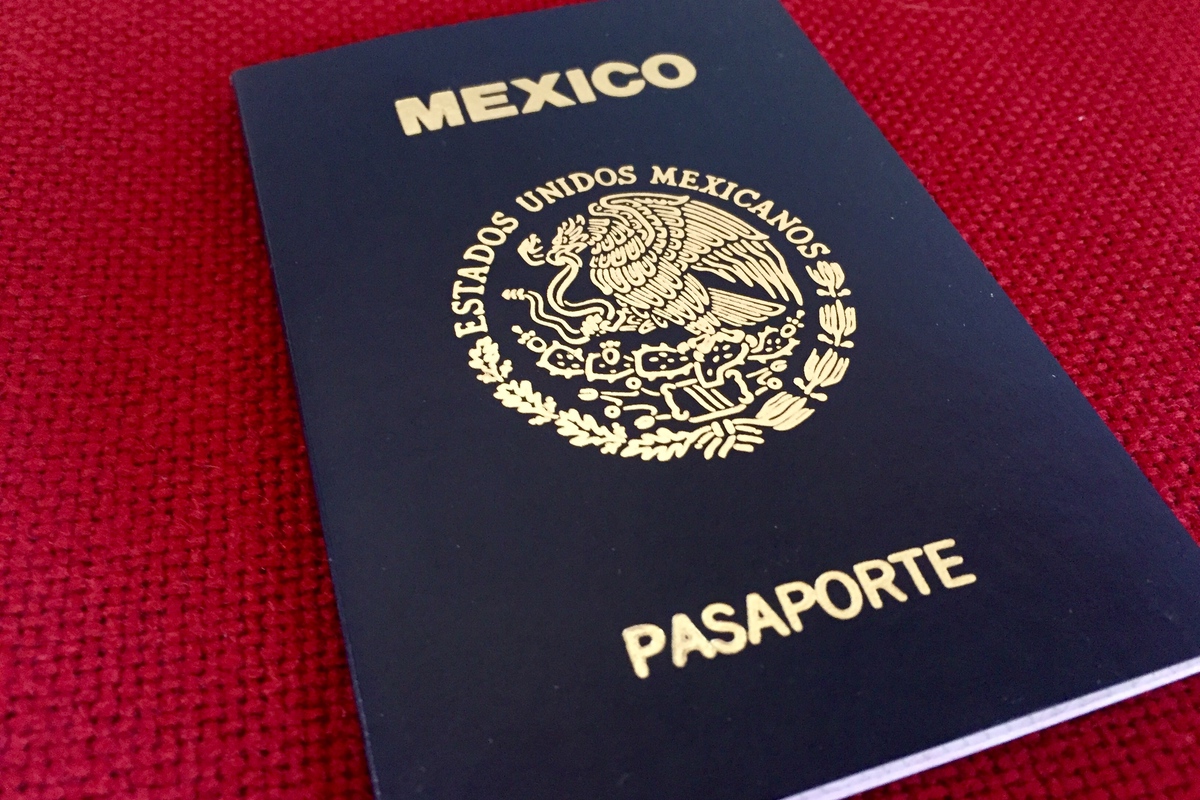 cost for mexican passport