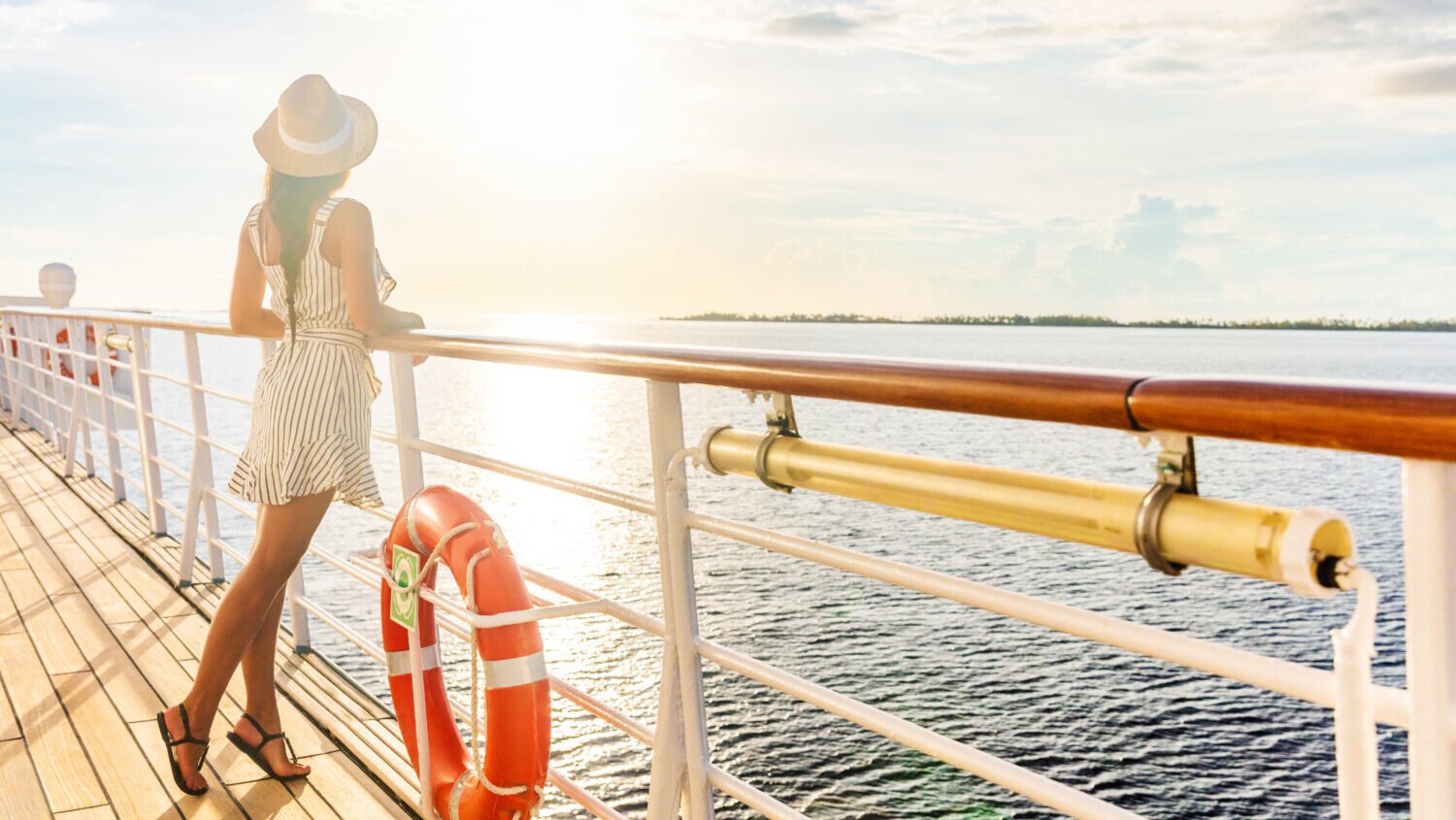 cruises that you don't need a passport