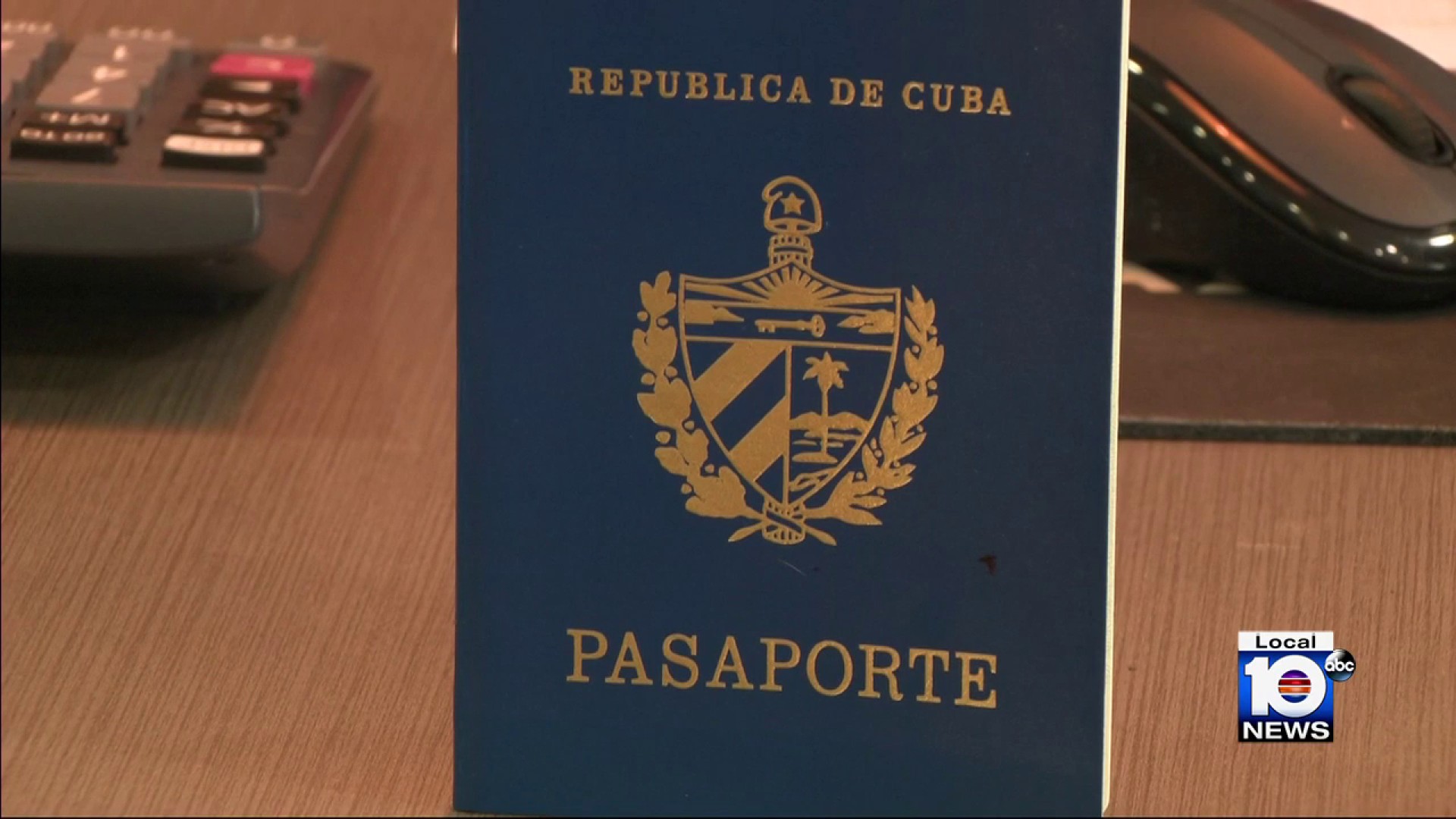 cuban passport