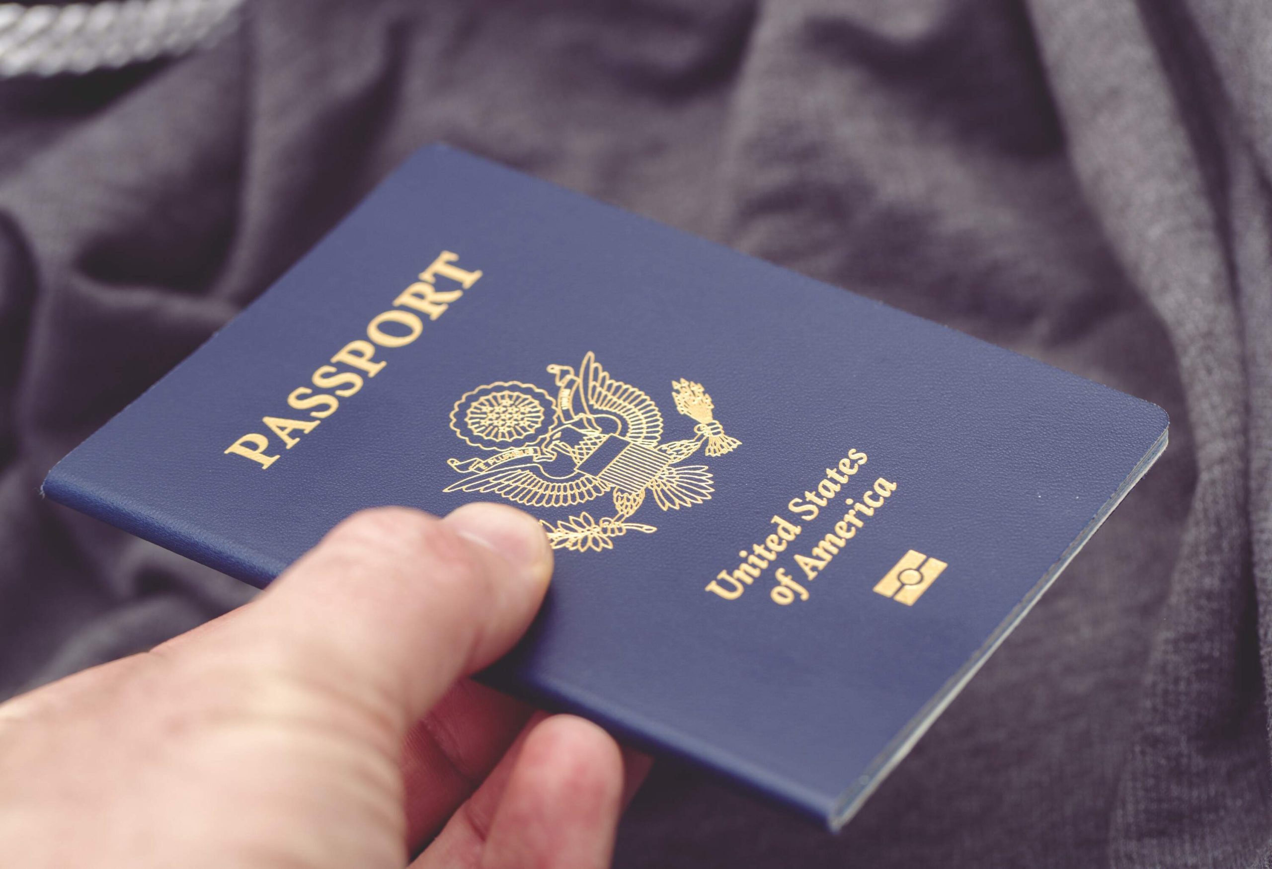 difference between a passport book and a passport card