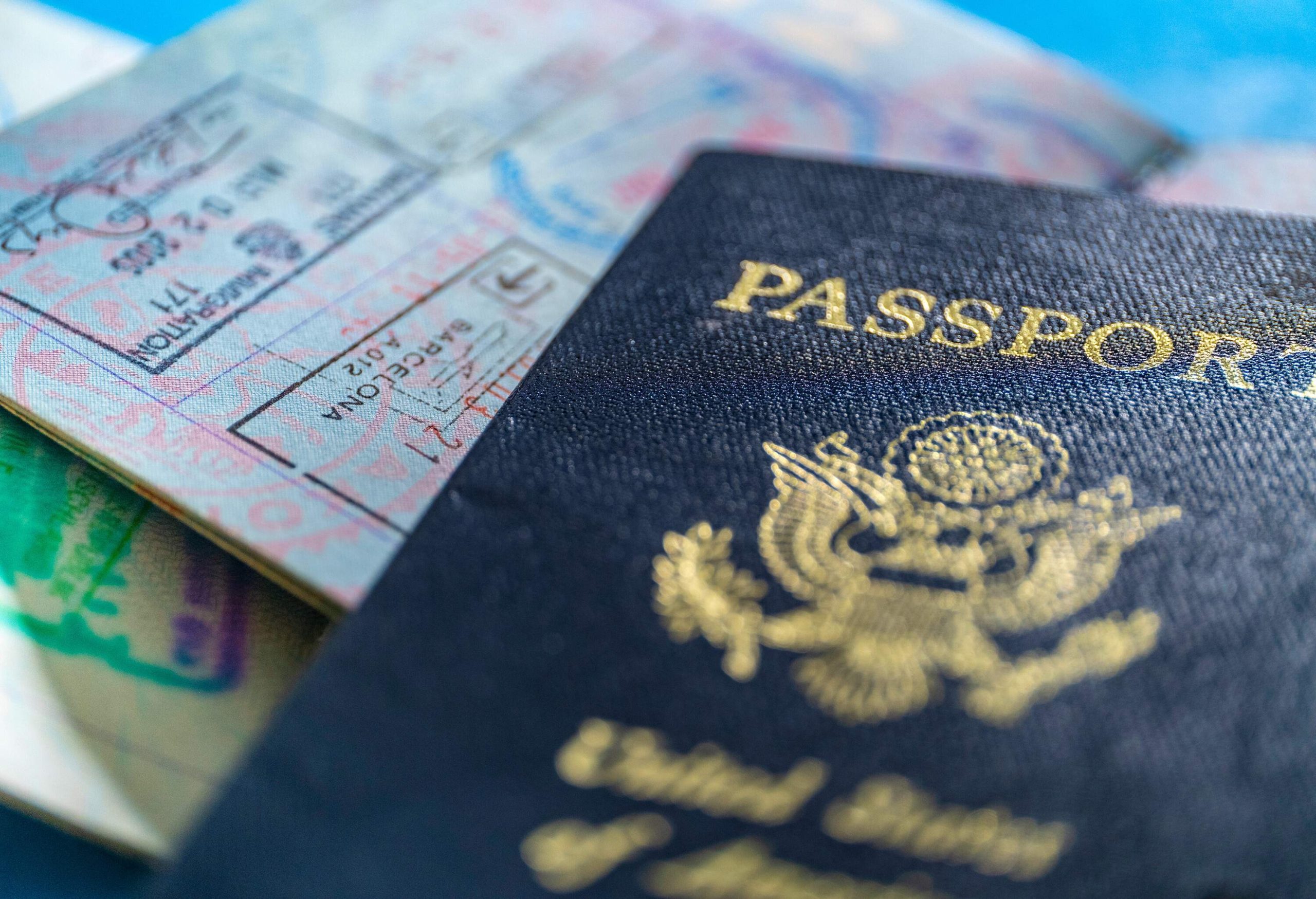 difference between travel visa and passport