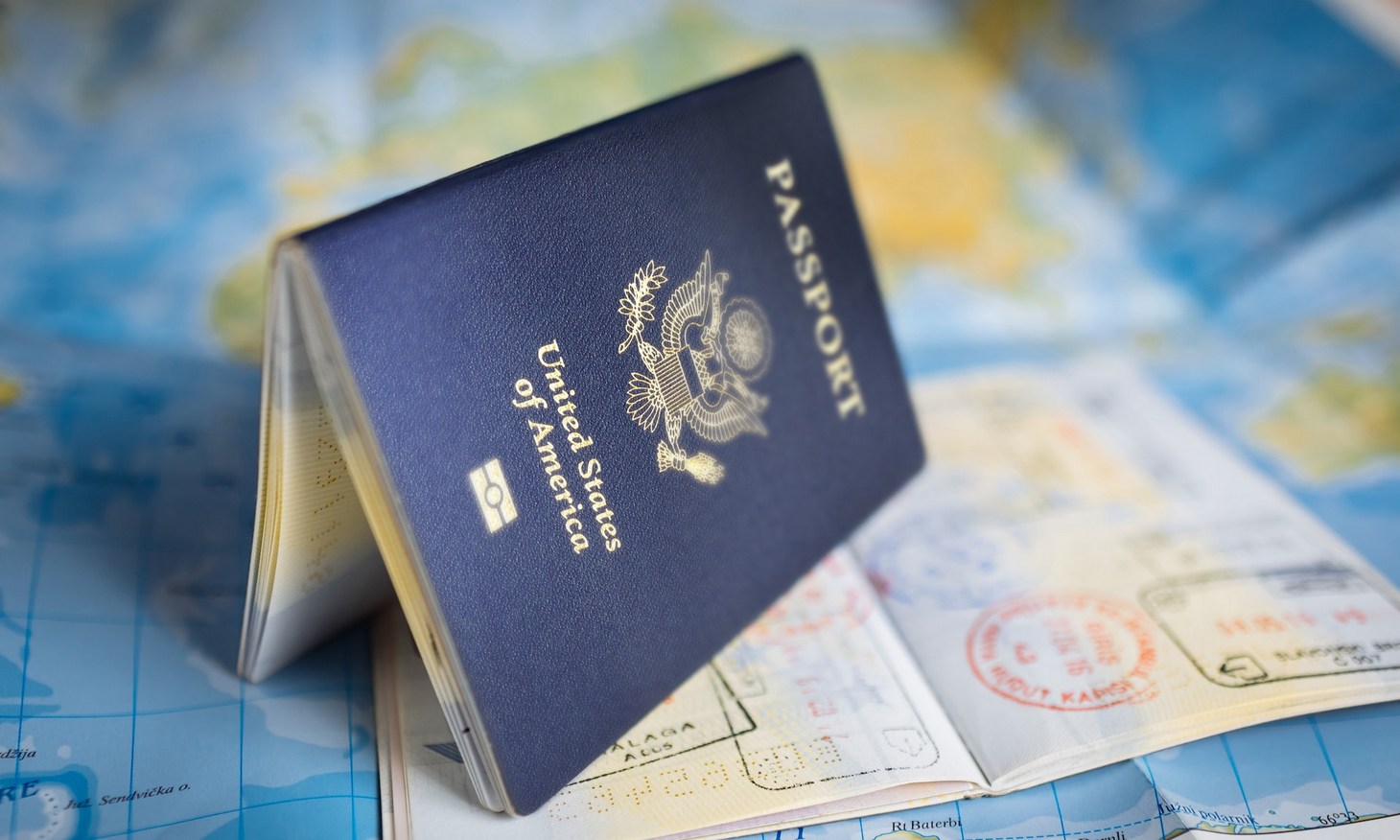 difference in visa and passport