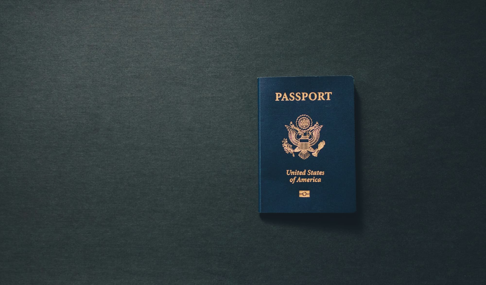 do americans need a passport for canada