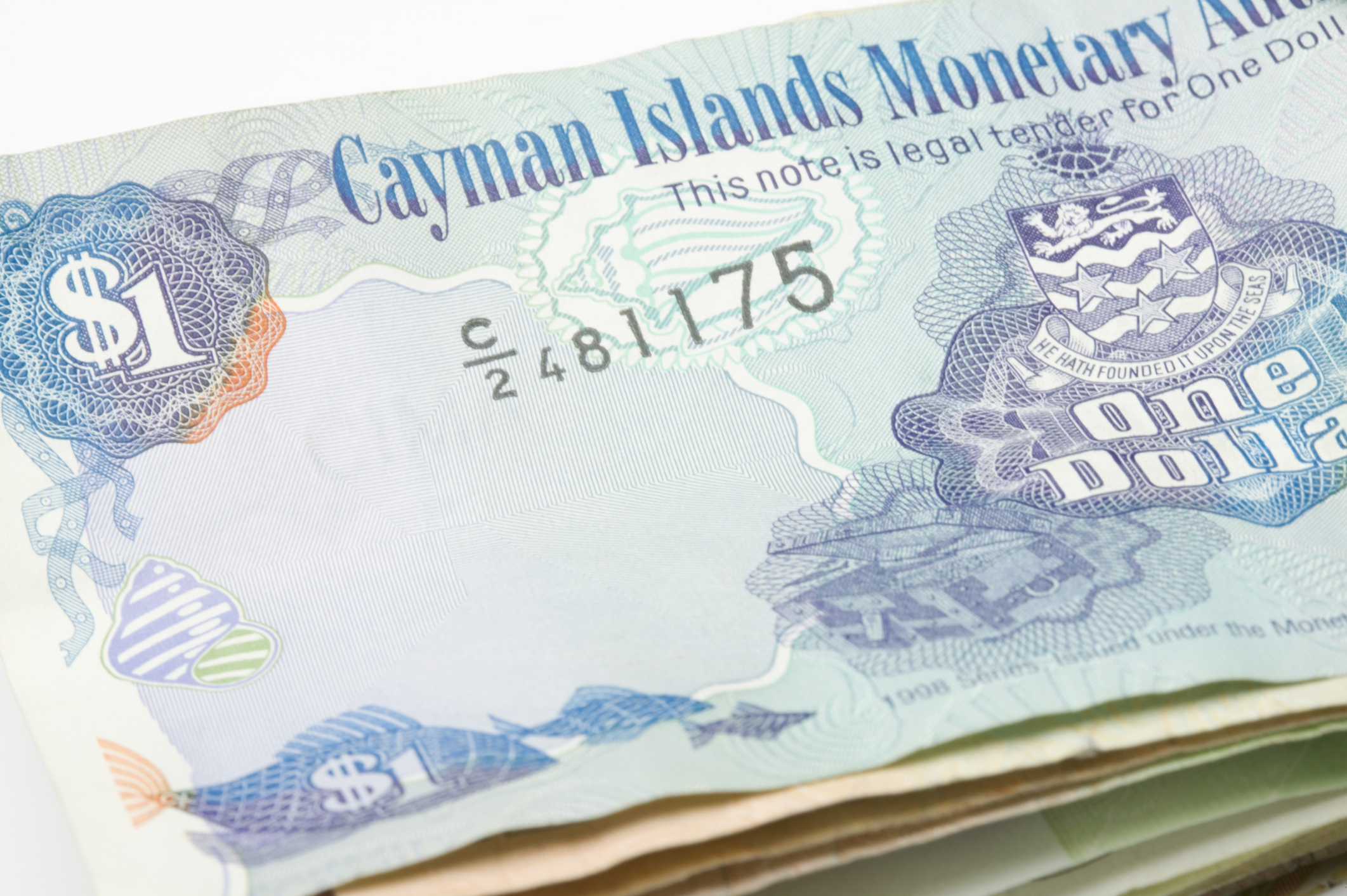 do i need a passport to go to cayman islands