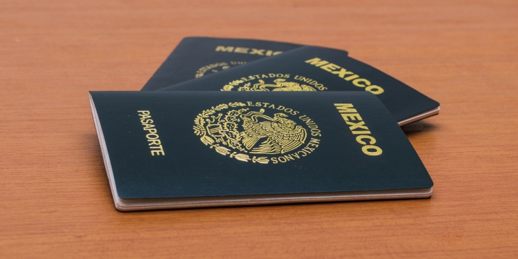 do us citizens need a passport for mexico