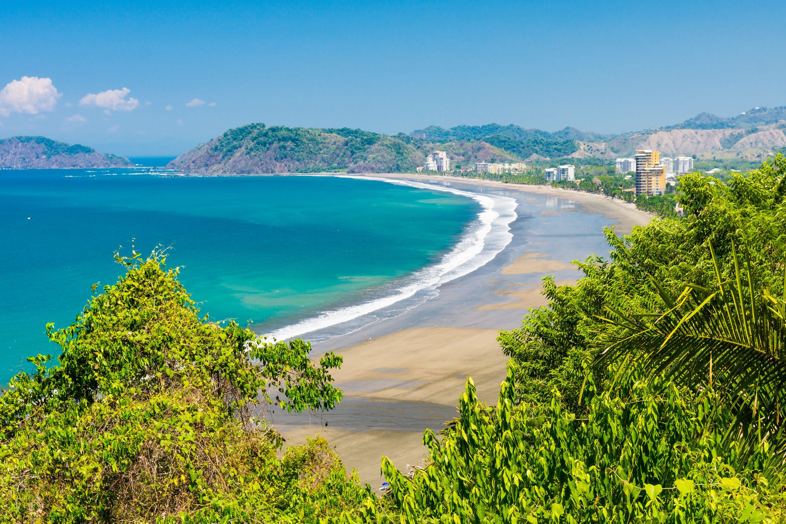 do you need a passport to fly to costa rica