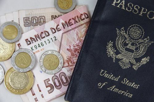 do you need a passport to go into mexico