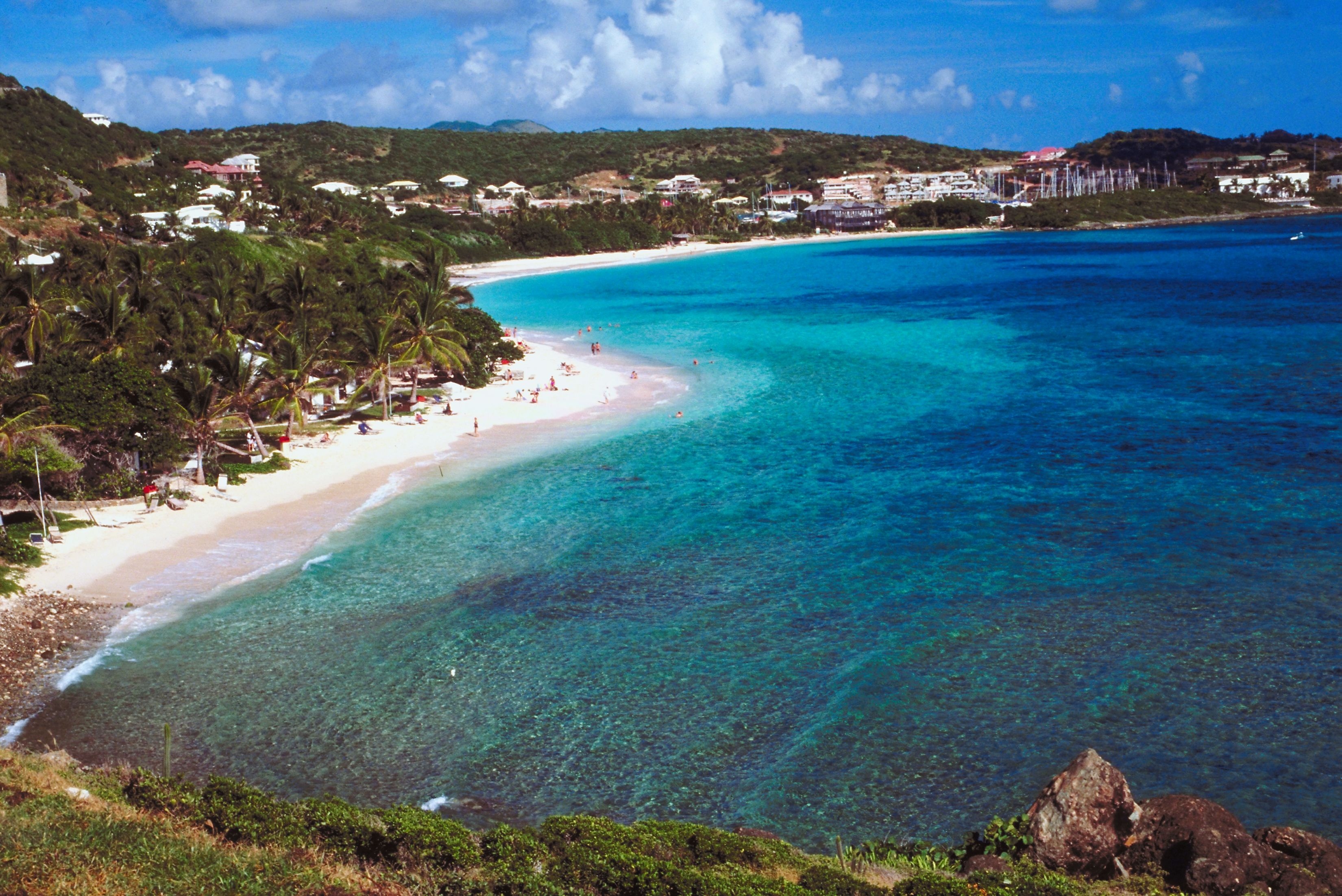 do you need a passport to go to saint martin