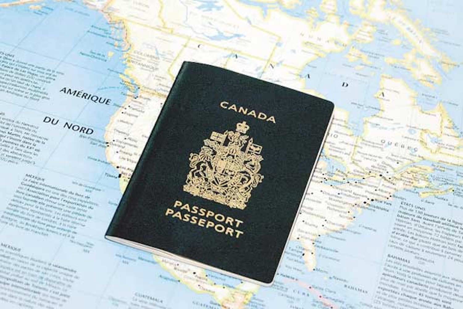 does my child need a passport to go to canada