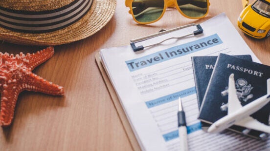 does travel insurance cover passport issues