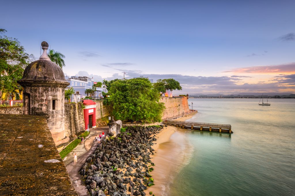 does travel to puerto rico require a passport