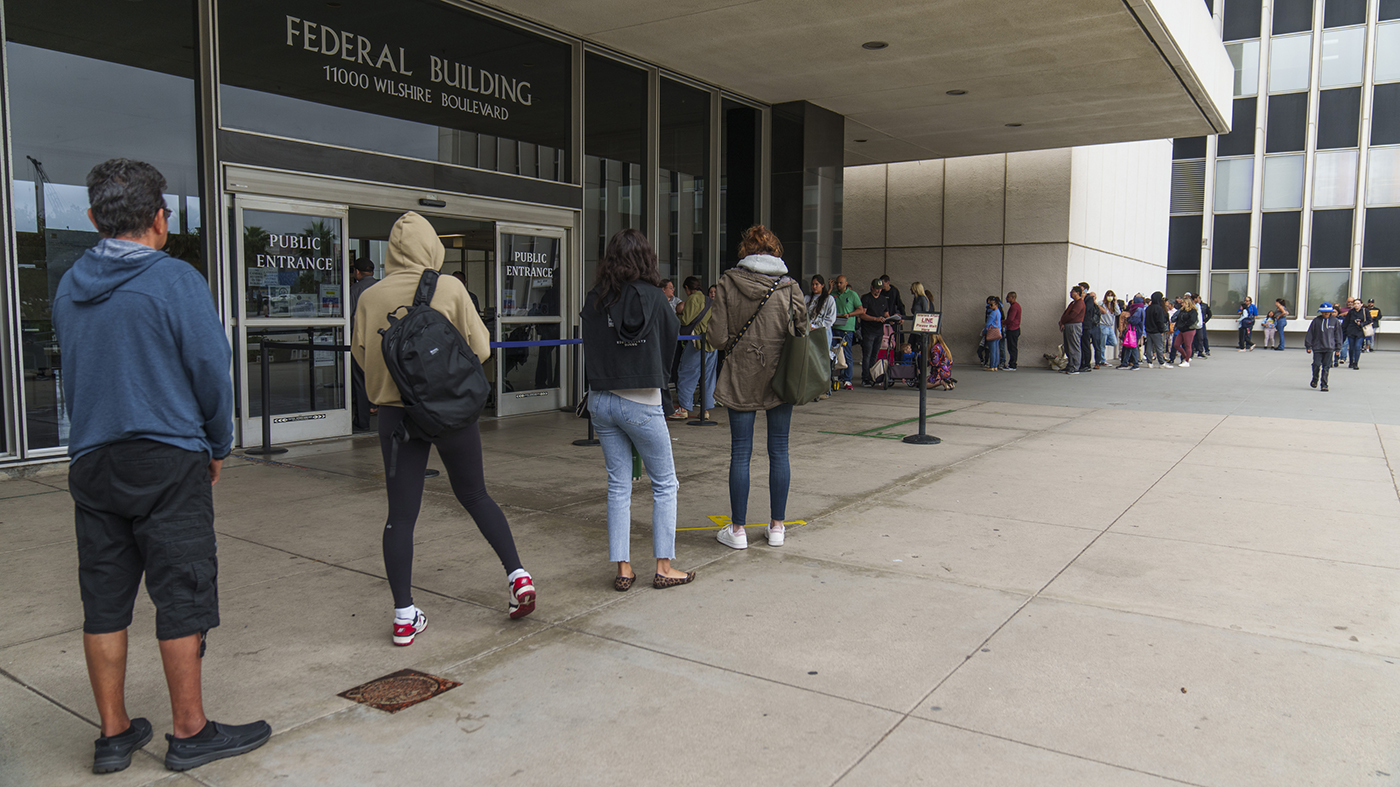 federal passport office