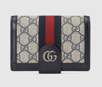 gucci passport