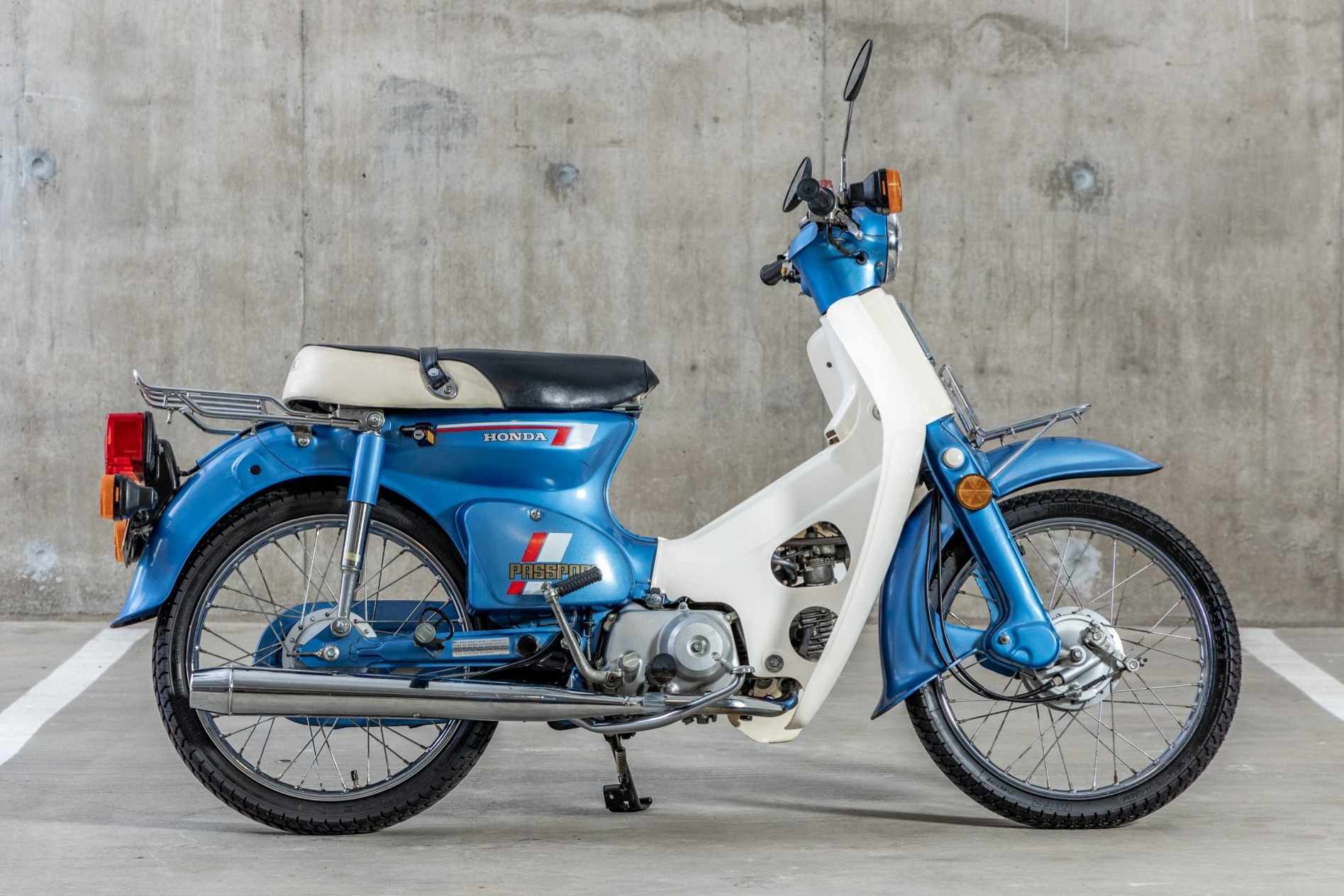 honda passport moped