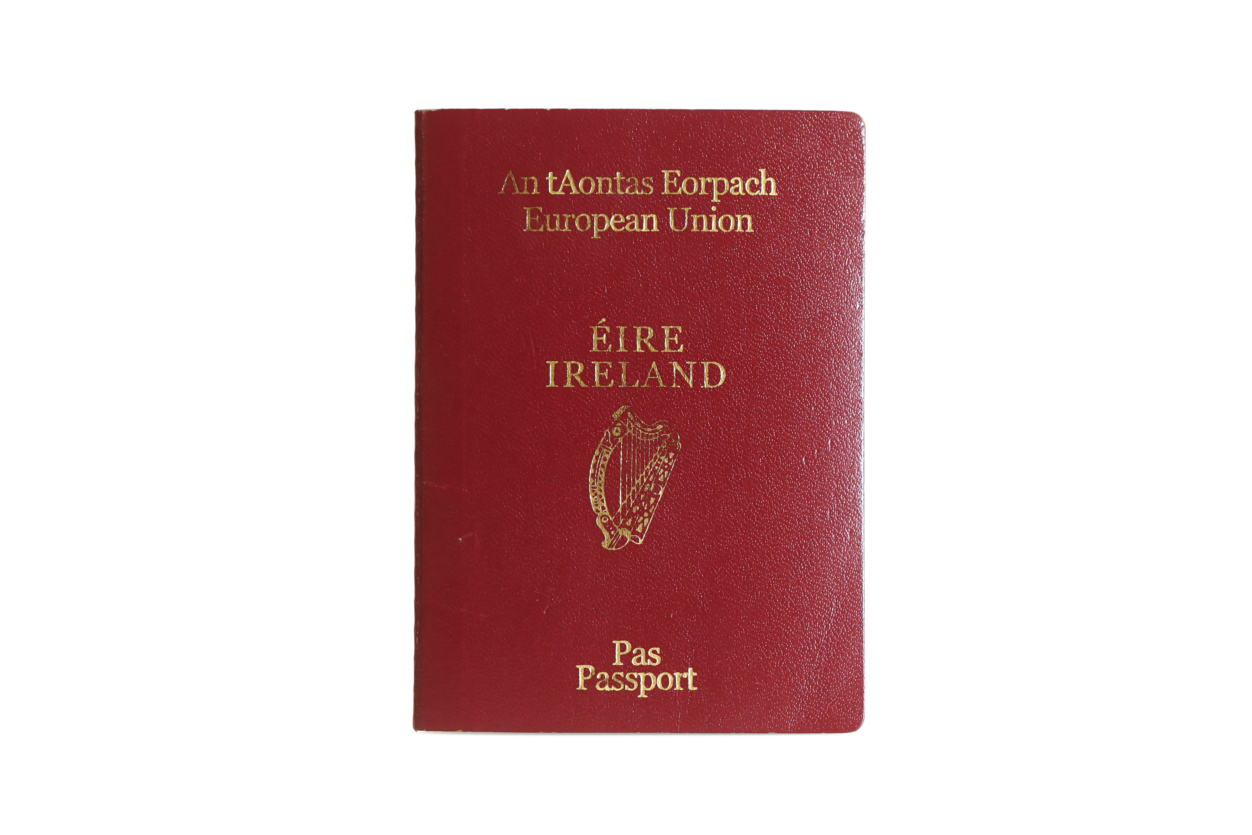 how do you get an irish passport