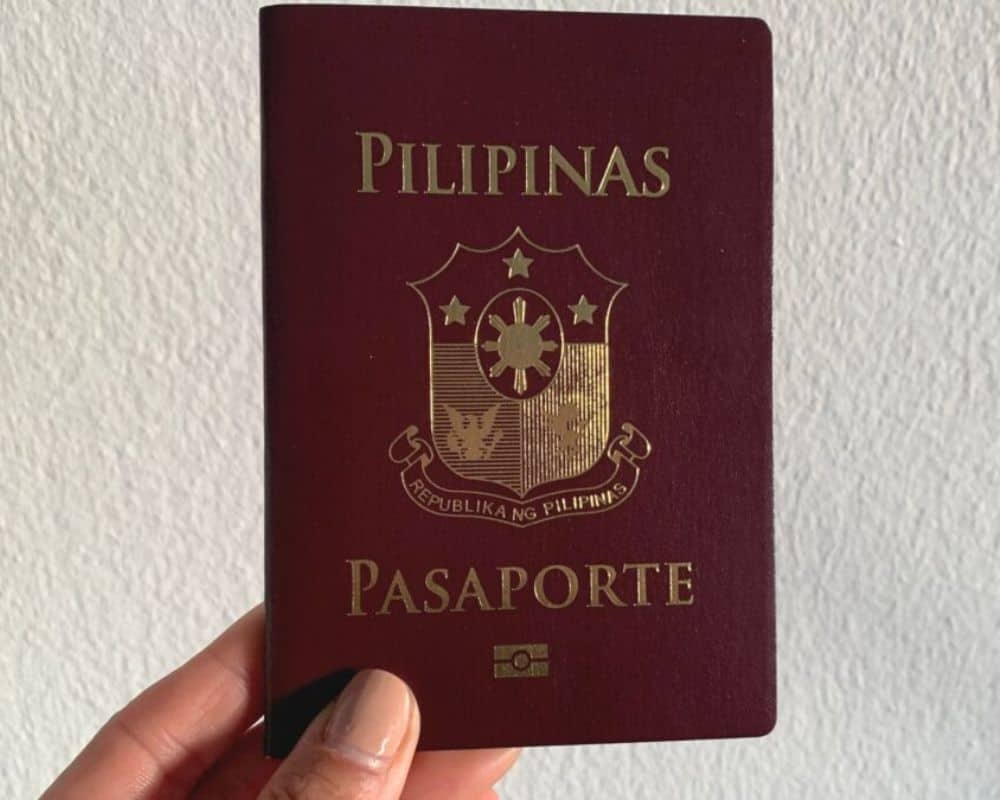 how much is the passport in the philippines