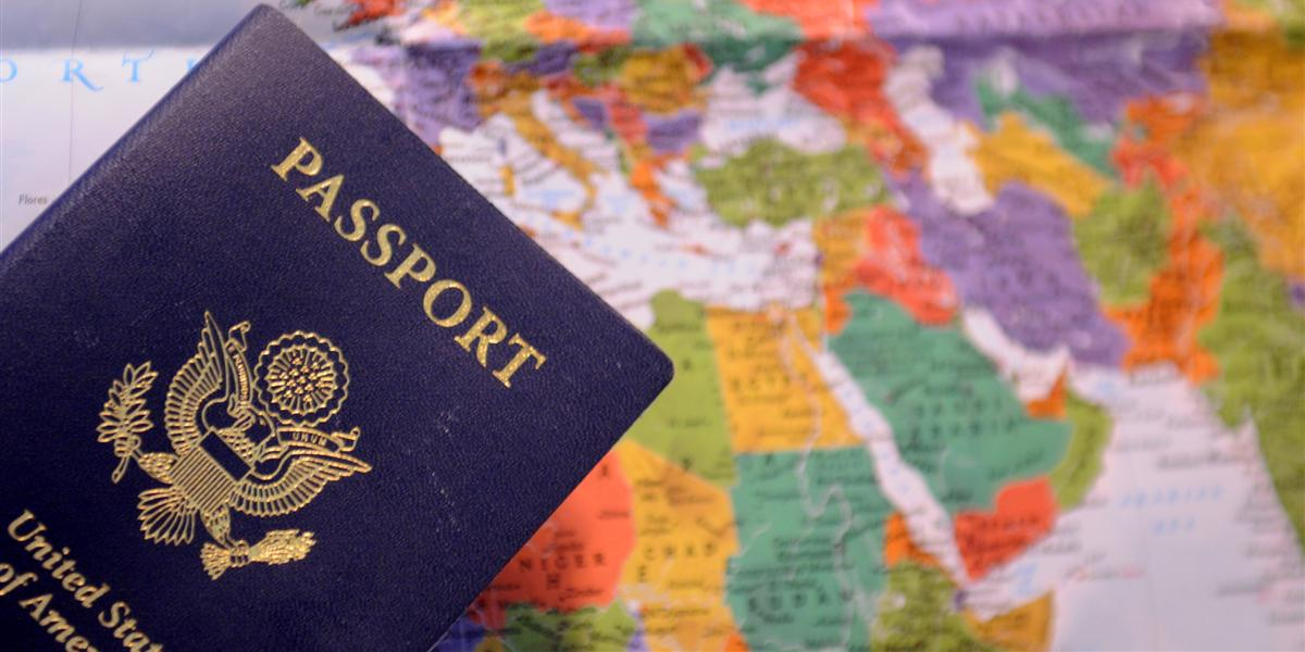 how to carry passport when traveling