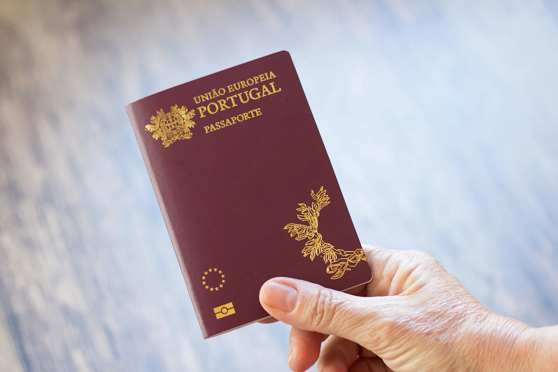 how to get a portuguese passport