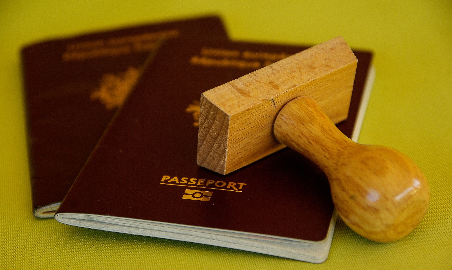 how to get a portuguese passport