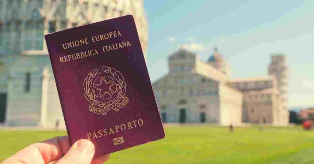 how to get an italian passport