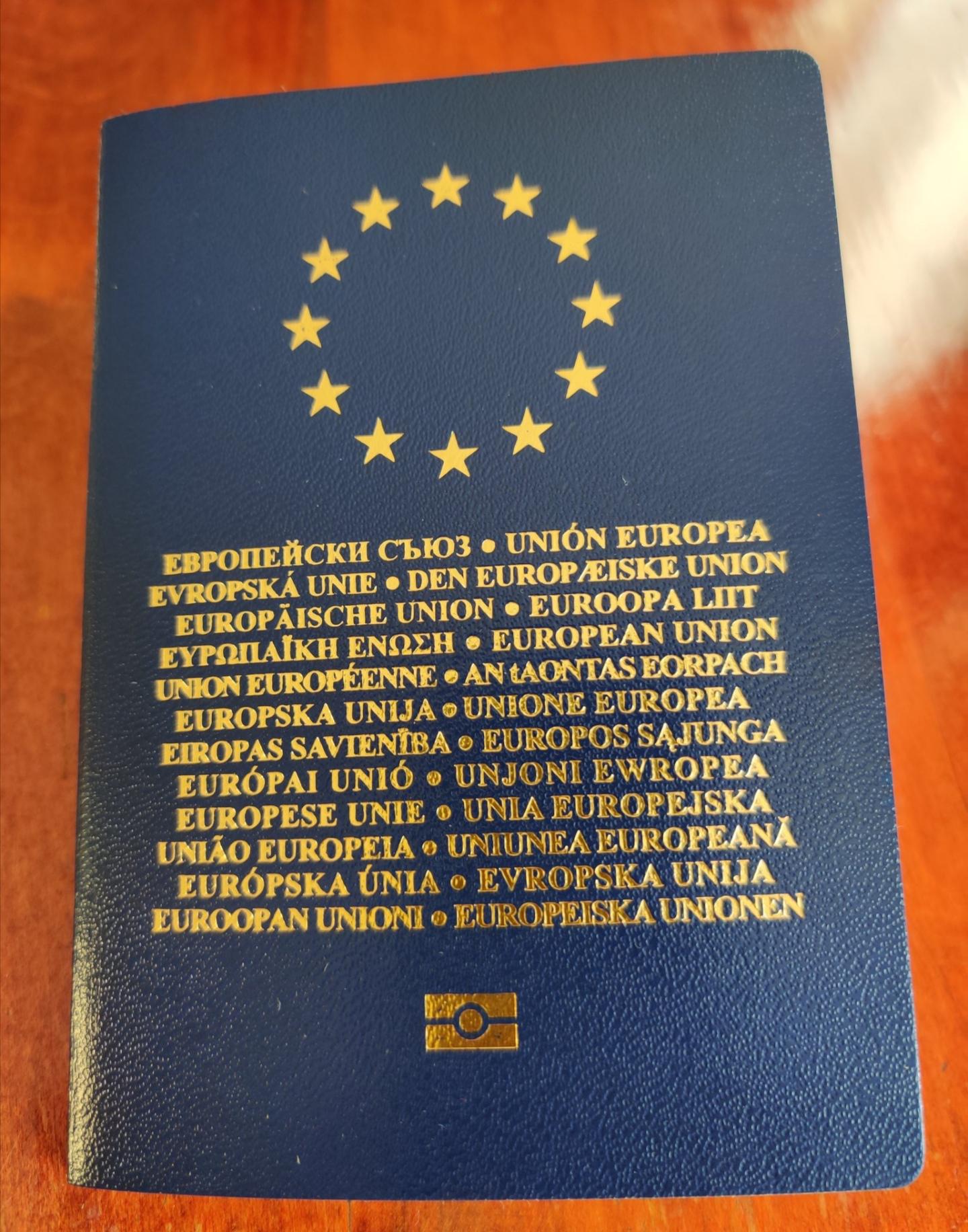 how to obtain a european union passport