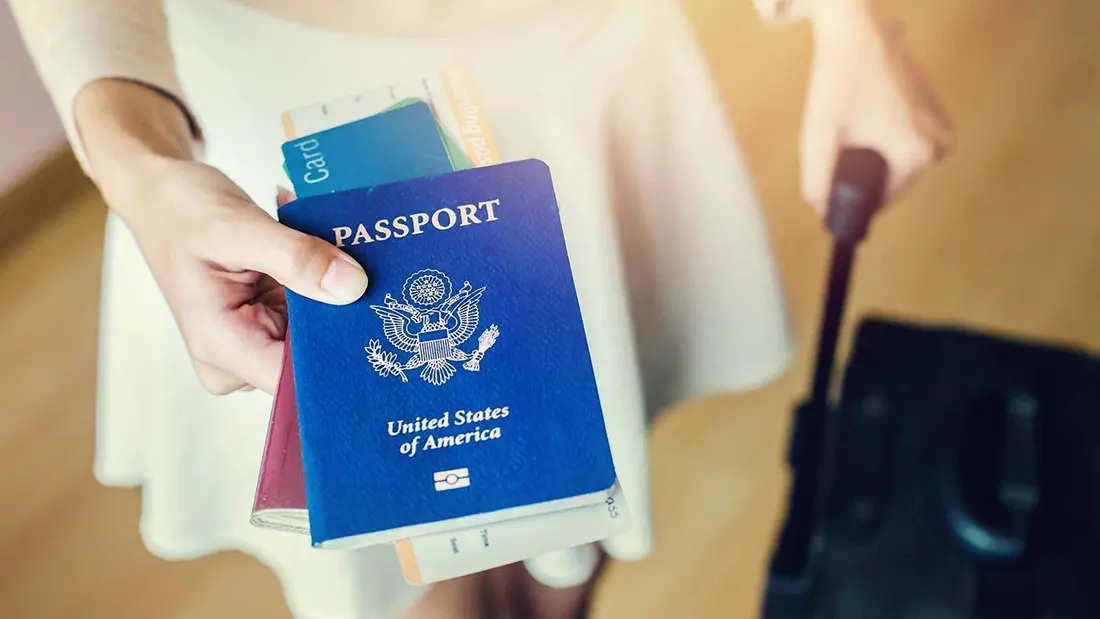 how to renew a passport with a name change