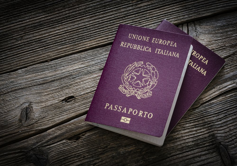 italian passport renewal