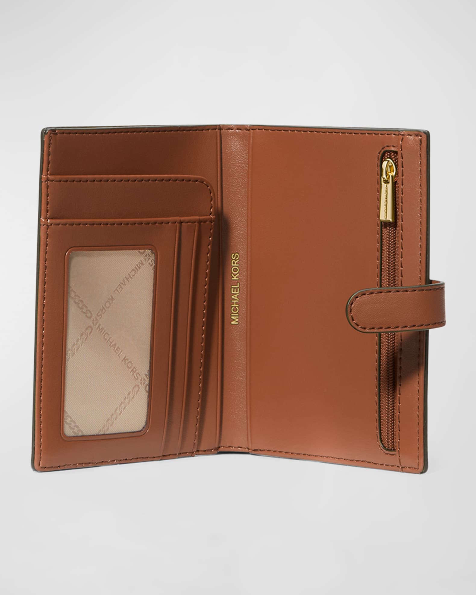 michael kors passport