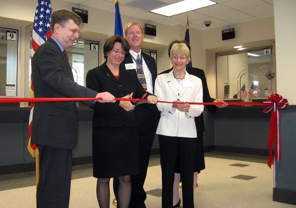 mpls passport office