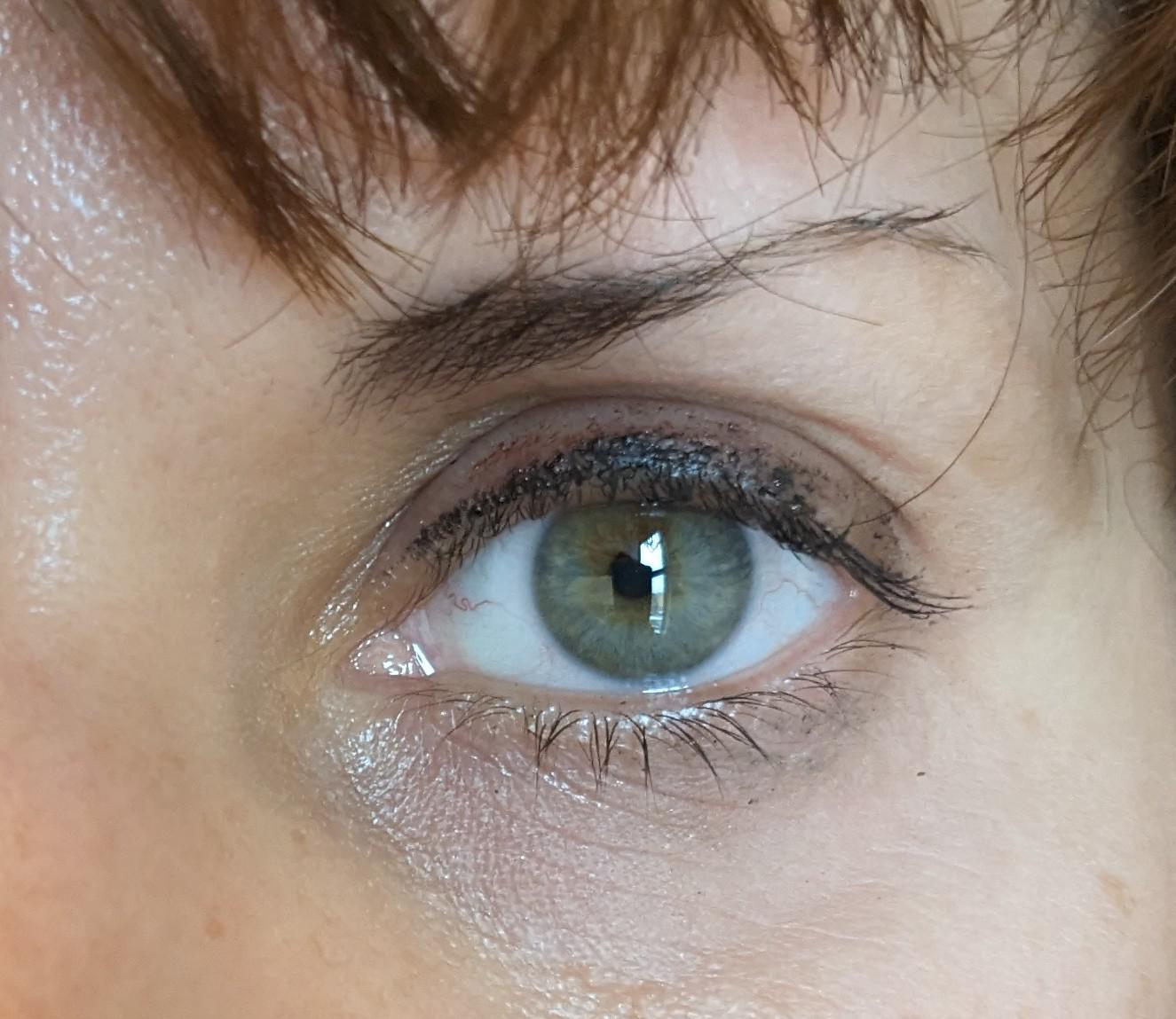 passport eye color