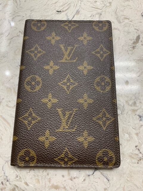 passport holder louis vuitton