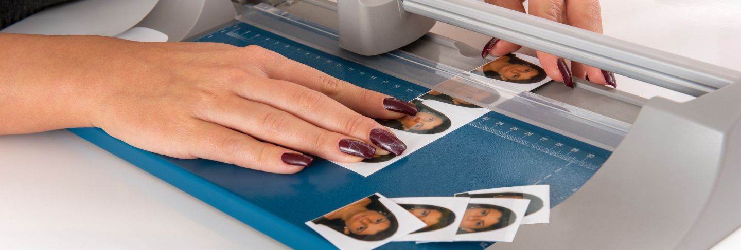 passport photos at post office