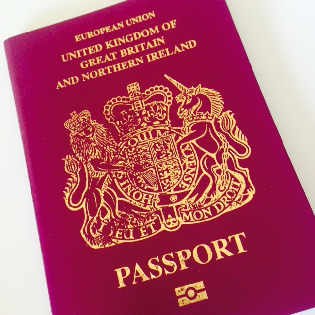 passport red