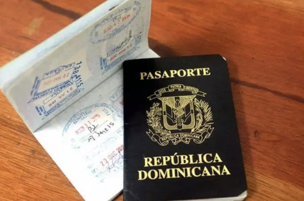 passport renewal dominican republic