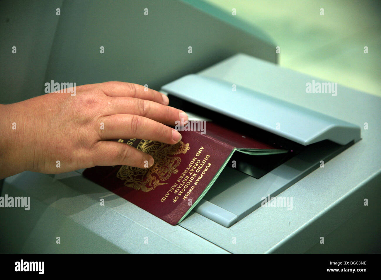 passport scanner