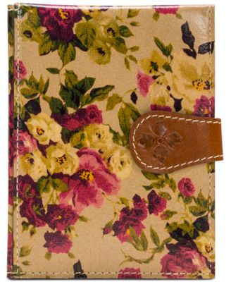 patricia nash passport holder