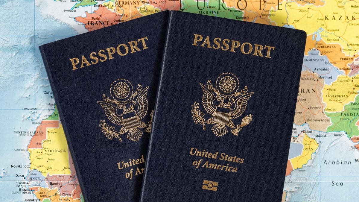 renewal passport requirements