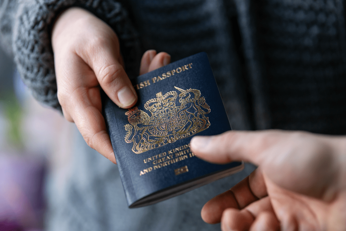 renewing a british passport from overseas